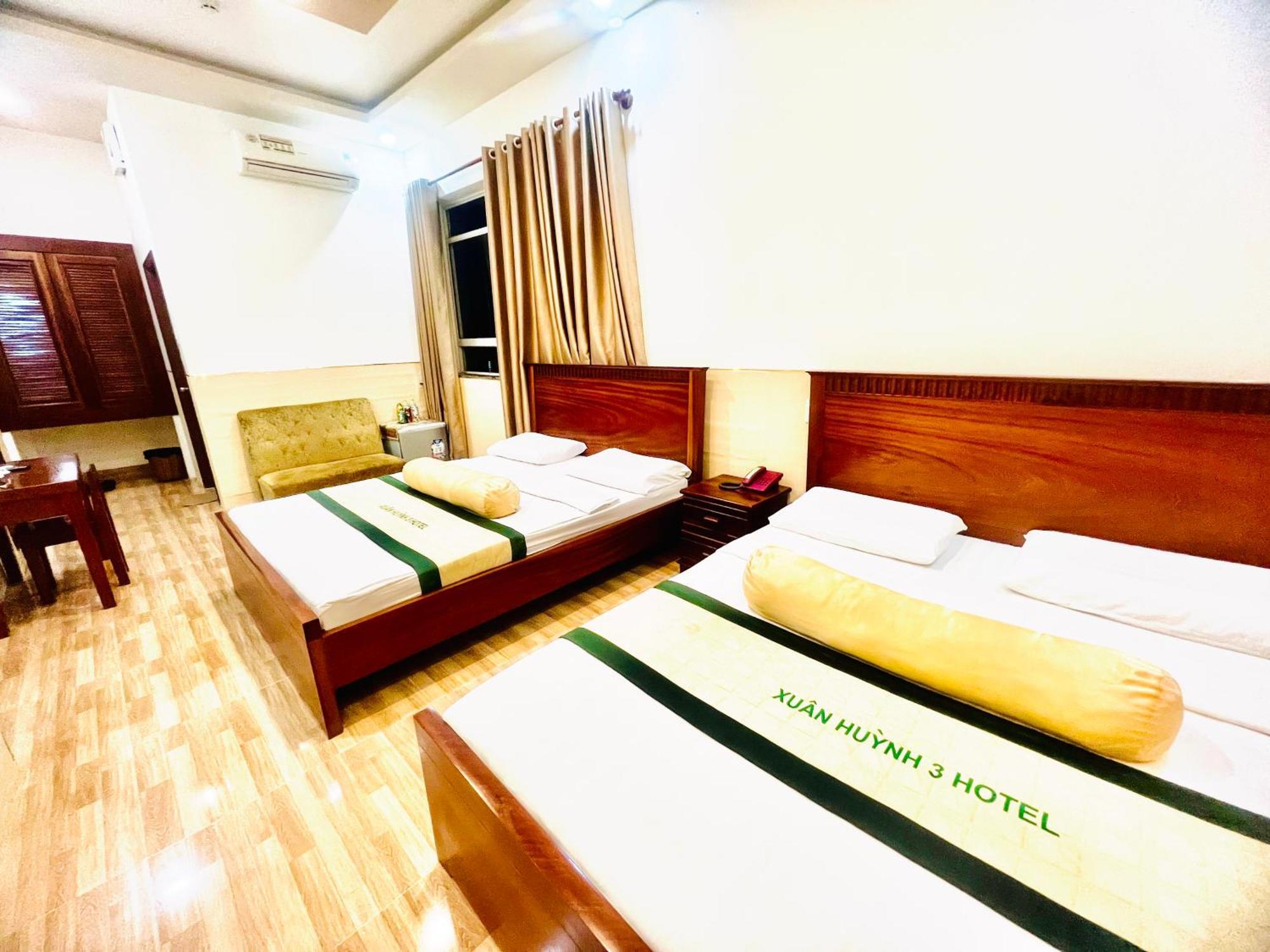 Xuan Huynh 3 Hotel Soc Trang Dış mekan fotoğraf